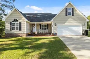 190 Rye Ln, Raeford, NC 28376 - Photo 1