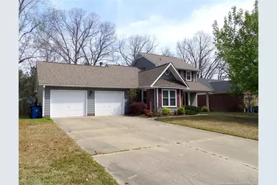 521 Old Farm Road, Fayetteville, NC 28314 - Photo 1