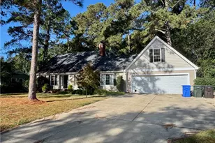 506 S 14th St, Lillington, NC 27546 - Photo 1