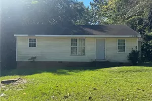 310 Brookwood Ave, Fayetteville, NC 28301 - Photo 1