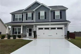 3245 Hunting Lodge Rd, Fayetteville, NC 28306 - Photo 1