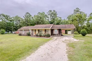 518 Forest Rd, Lumberton, NC 28358 - Photo 1