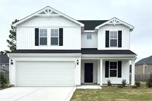 4006 Racking Horse Rd, Hope Mills, NC 28348 - Photo 1