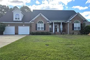 3941 Birkhoff Ln, Fayetteville, NC 28304 - Photo 1