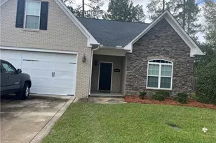 600 Wyndam Ct, Lumberton, NC 28358 - Photo 1