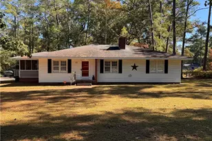 1108 Fulton St, Raeford, NC 28376 - Photo 1