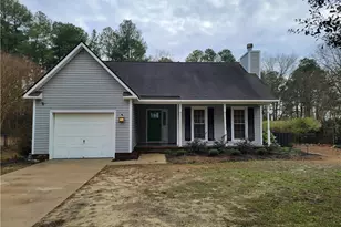 7029 Kalmia Ln, Hope Mills, NC 28348 - Photo 1