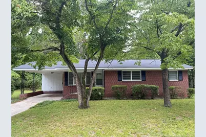 304 Courtland Street, Maxton, NC 28364 - Photo 1