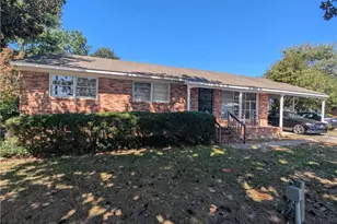 4060 Legion Rd, Hope Mills, NC 28348 - Photo 1