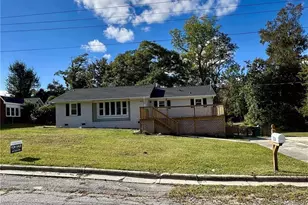 504 Floyd St, Fairmont, NC 28340 - Photo 1