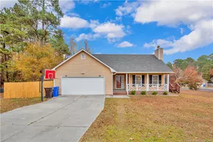 7000 Medway Ct, Fayetteville, NC 28306 - Photo 1