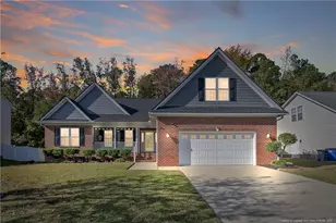 573 Thorncliff Dr, Raeford, NC 28376 - Photo 1