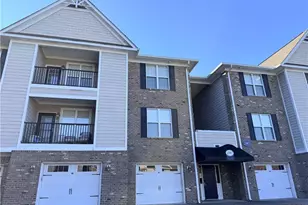 210 Fountainhead Ln, Fayetteville, NC 28301 - Photo 1