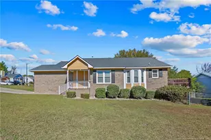 2219 Spindletree Dr, Fayetteville, NC 28304 - Photo 1