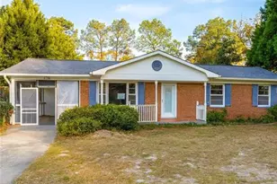 1921 Shiloh Dr, Fayetteville, NC 28304 - Photo 1