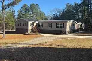 197 Pine Hill Rd, West End, NC 27376 - Photo 1