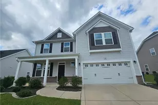 181 Pendleton St, Raeford, NC 28376 - Photo 1