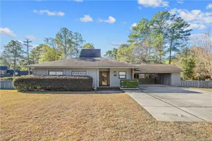 2118 Winterlochen Rd, Fayetteville, NC 28305 - Photo 1