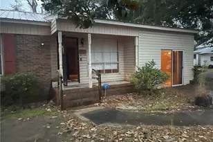 532 Lackey St, Hamlet, NC 28345 - Photo 1