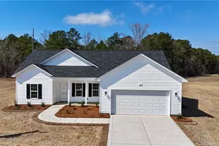 83 Orchard Ln, Parkton, NC 28371 - Photo 1