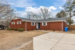 423 Morningside Dr, Fayetteville, NC 28311 - Photo 1