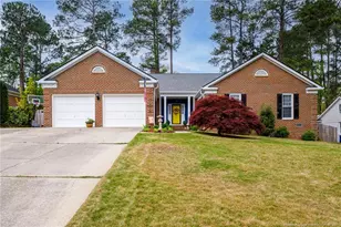 130 Thorncliff Dr, Fayetteville, NC 28303 - Photo 1