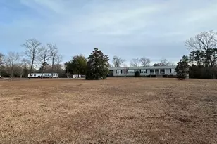 567 NC-131 Hwy, Bladenboro, NC 28320 - Photo 1