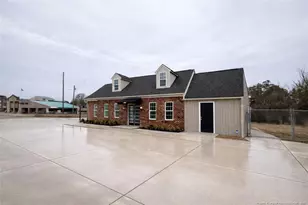 7670 Raeford Rd, Fayetteville, NC 28304 - Photo 1