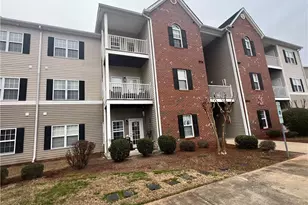 621 Marshtree Ln, Fayetteville, NC 28314 - Photo 1