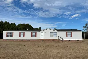 2679 Popes Crossing Rd, Lumberton, NC 28358 - Photo 1