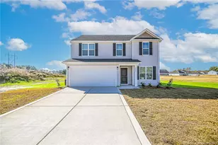 5864 Panther Dr, Hope Mills, NC 28348 - Photo 1