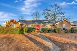 3545 Rosewood Dr, Lumberton, NC 28358 - Photo 1