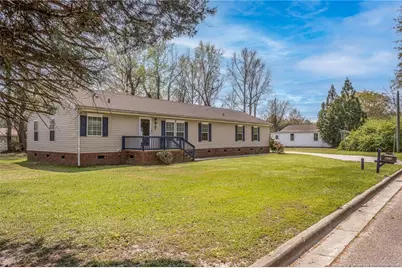 210 E Pierce Street, Warsaw, NC 28398 - Photo 1