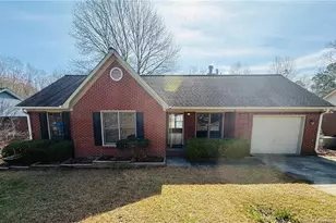 5018 Summer Ridge Dr, Fayetteville, NC 28303 - Photo 1