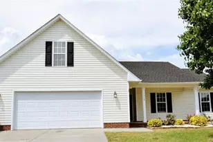 1458 Oldstead Dr, Fayetteville, NC 28306 - Photo 1