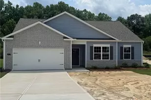 816 Fernwind Cir, Aberdeen, NC 28315 - Photo 1