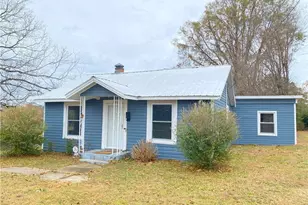 2245 Chalmers Dr, Sanford, NC 27330 - Photo 1