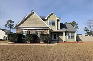 4716 Cedar Pass Dr, Hope Mills, NC 28348 - Photo 1
