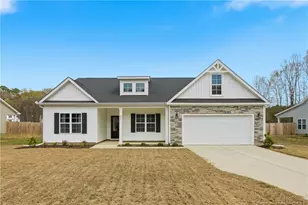 127 Knotts Berry Rd, Bunnlevel, NC 28323 - Photo 1