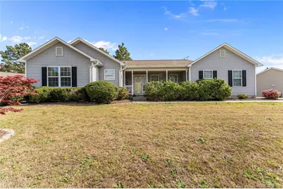 355 Woodgreen Drive, Aberdeen, NC 28315 - Photo 1
