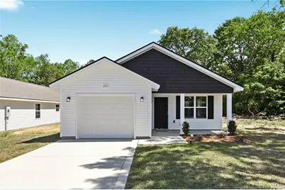 221 S Fifth Street, Spring Lake, NC 28390 - Photo 1