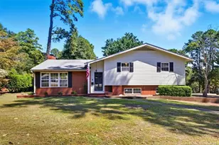 2604 Huntington Rd, Fayetteville, NC 28303 - Photo 1