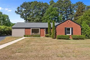 130 S Herndon St, Fayetteville, NC 28303 - Photo 1
