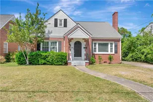 212 W 18th St, Lumberton, NC 28358 - Photo 1