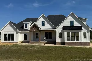 5711 Edge Farm Dr, Hope Mills, NC 28348 - Photo 1