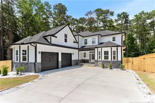 995 E Central Ave, Raeford, NC 28376 - Photo 1