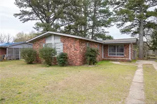 5438 S Sumac Cir, Fayetteville, NC 28304 - Photo 1