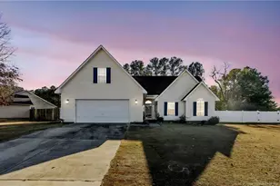 289 Rushmore Ct, Raeford, NC 28376 - Photo 1
