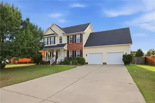 1114 Thistle Gold Dr, Hope Mills, NC 28348 - Photo 1