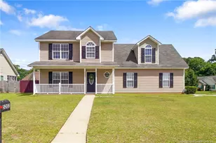 5202 Woodpecker Dr, Hope Mills, NC 28348 - Photo 1